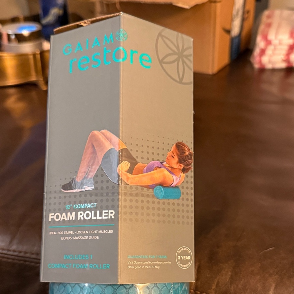 GAIAM Restore Aqua Foam Roller - Picture 4 of 6